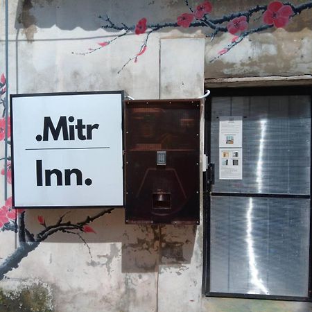 Mitr Inn Yaowarat Bangkok Bagian luar foto
