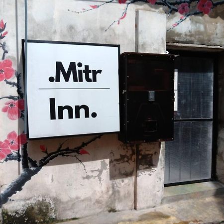 Mitr Inn Yaowarat Bangkok Bagian luar foto