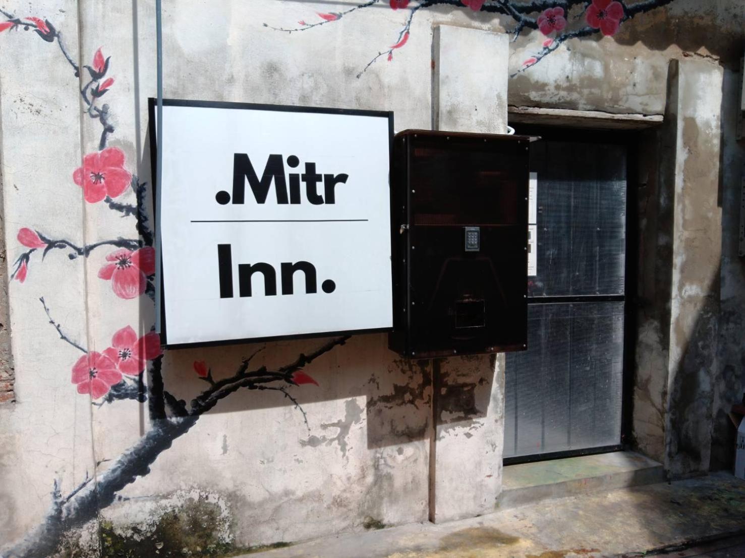 Mitr Inn Yaowarat Bangkok Bagian luar foto